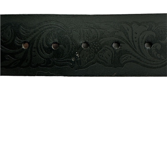 Genuine Leather Women’s Black Embossed Floral Silver Buckle Belt Medium